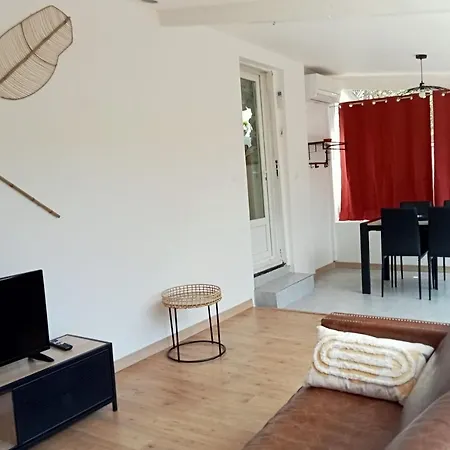 Cozy Pearl With Garden 2 Steps From The Sea *